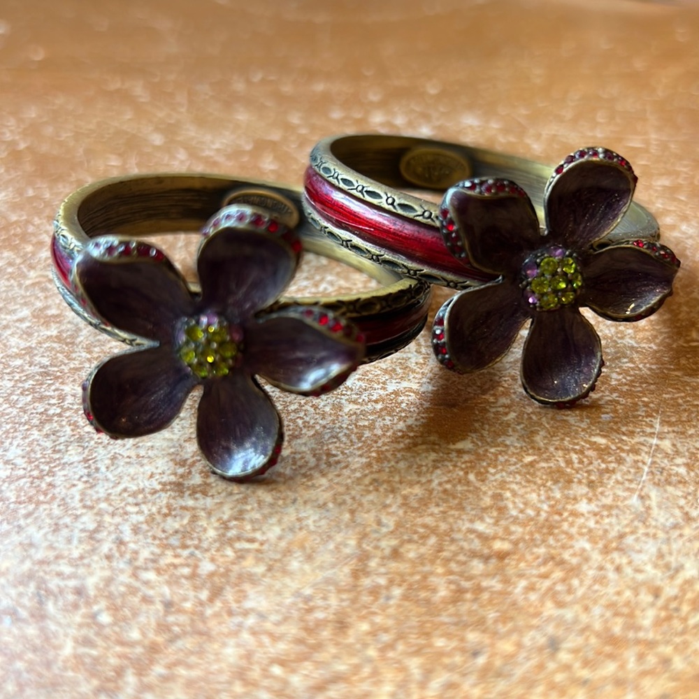 Jay Strongwater Napkin Rings. Flower